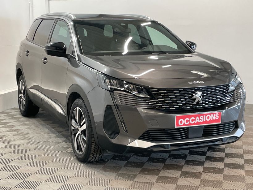 PEUGEOT 5008 2023 - Photo n°3
