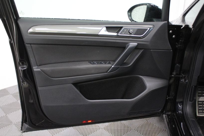 VOLKSWAGEN GOLF SPORTSVAN BUSINESS 2019 - Photo n°34