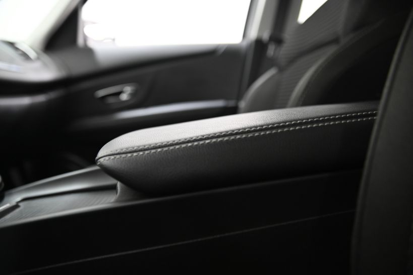 RENAULT GRAND SCENIC IV BUSINESS 2019 - Photo n°35