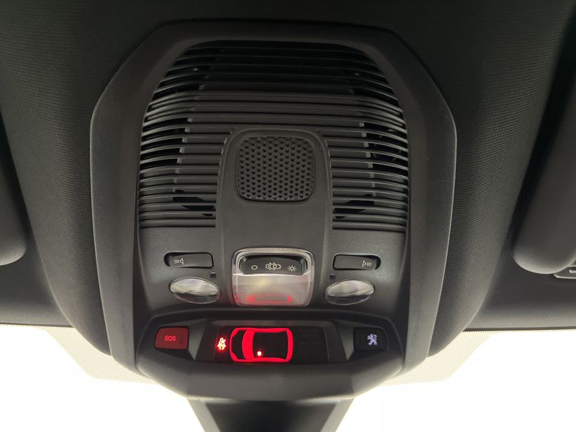 PEUGEOT 3008 2020 - Photo n°22