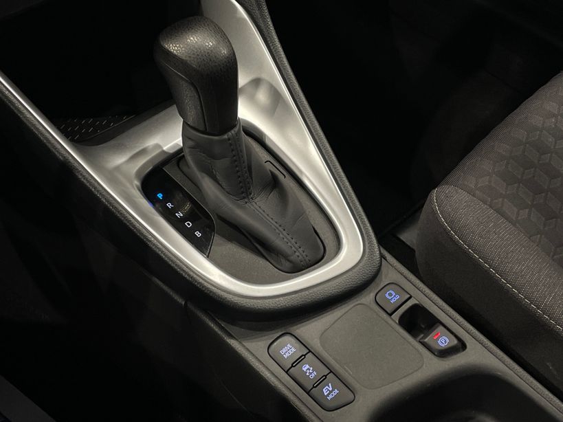 TOYOTA YARIS HYBRIDE MY21 2023 - Photo n°17