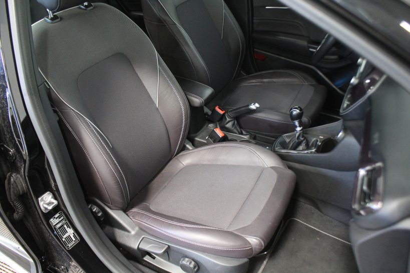 FORD FIESTA 2018 - Photo n°8