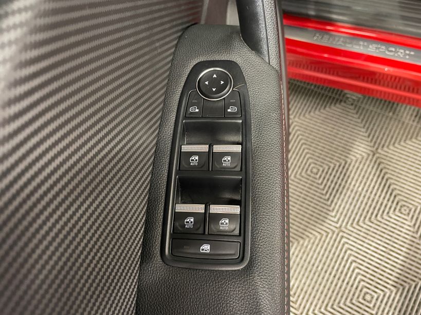 RENAULT CAPTUR 2022 - Photo n°10