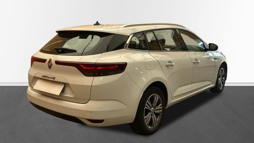 RENAULT MEGANE IV ESTATE 2023 - Photo n°5