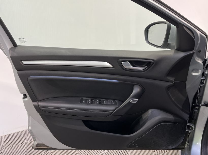 RENAULT MEGANE IV ESTATE 2021 - Photo n°33