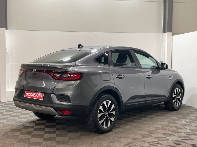 RENAULT ARKANA 2023 - Photo n°4