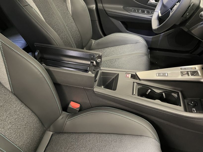 PEUGEOT 308 2025 - Photo n°32