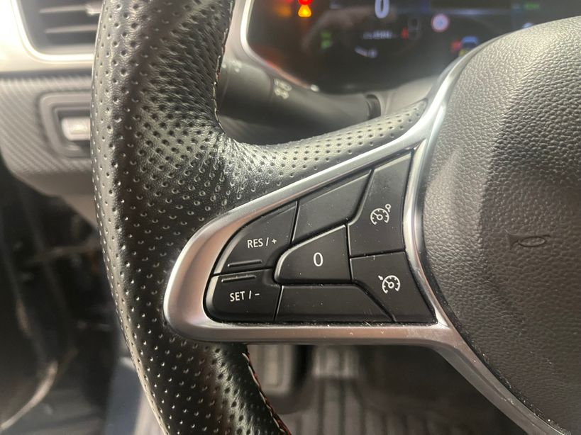 RENAULT CAPTUR 2022 - Photo n°12