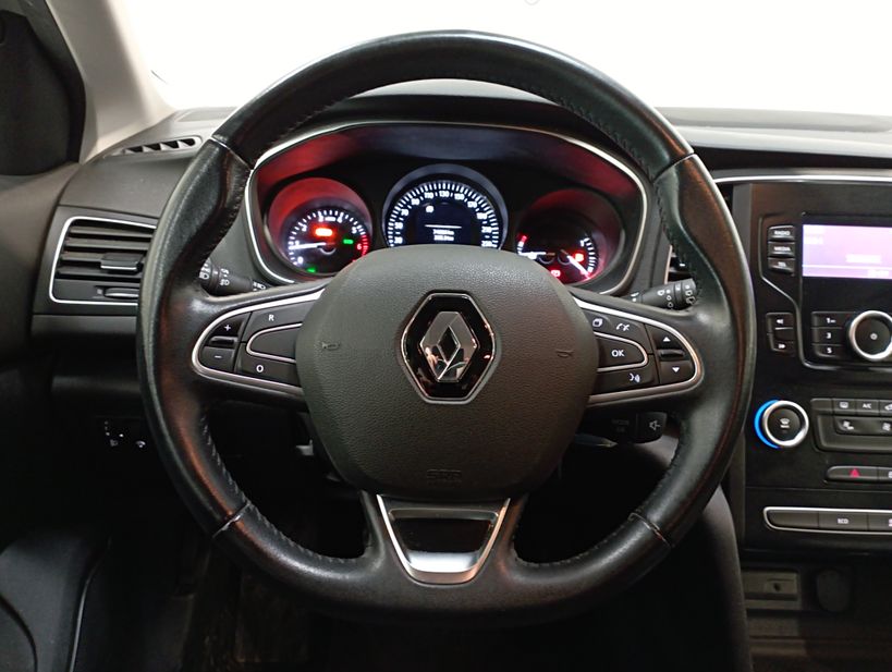 RENAULT MEGANE IV BERLINE 2017 - Photo n°15