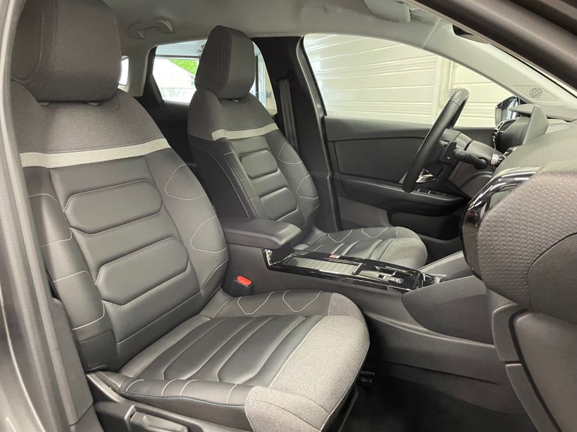 CITROEN C4 X 2023 - Photo n°11