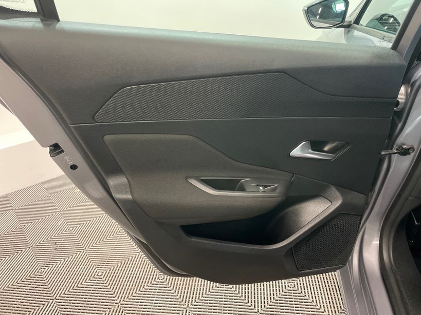 PEUGEOT 308 2022 - Photo n°21