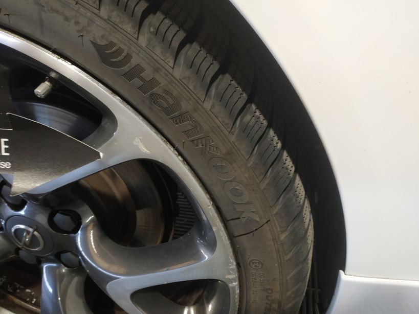 OPEL INSIGNIA SPORTS TOURER 2012 - Photo n°8