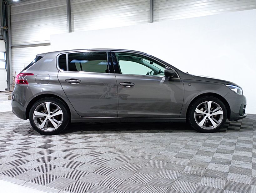 PEUGEOT 308 2020 - Photo n°10