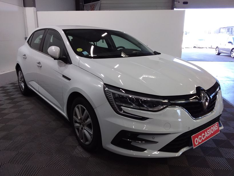RENAULT MEGANE IV BERLINE 2020 - Photo n°3