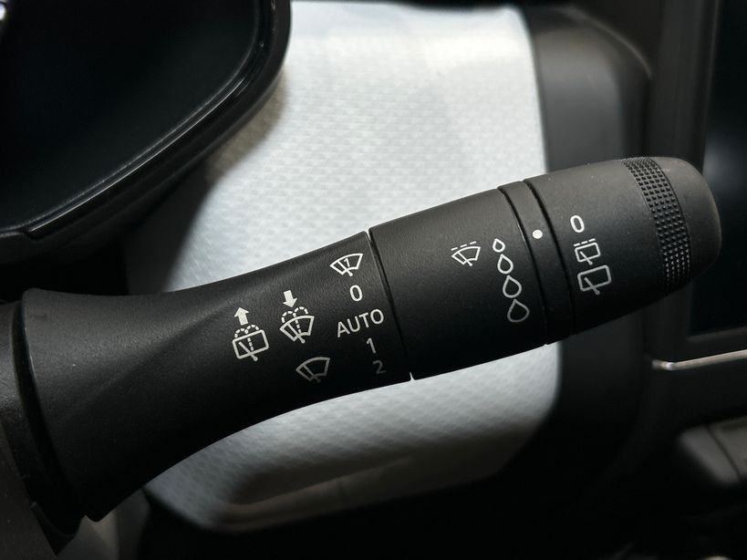 RENAULT CLIO V 2022 - Photo n°24