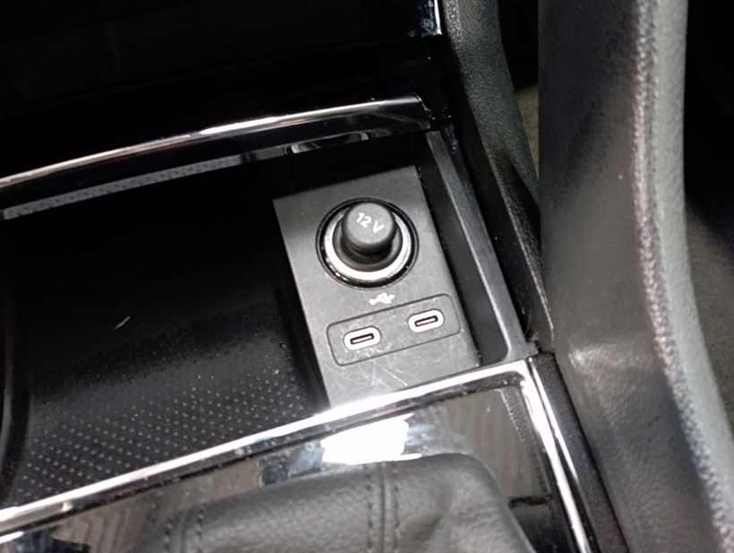 SKODA KAROQ 2022 - Photo n°23