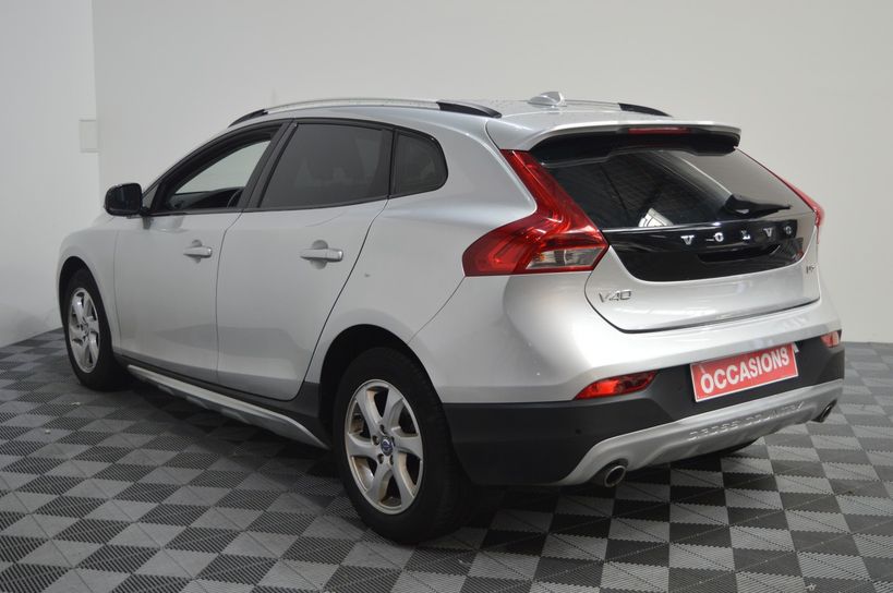 VOLVO V40 CROSS COUNTRY 2014 - Photo n°4