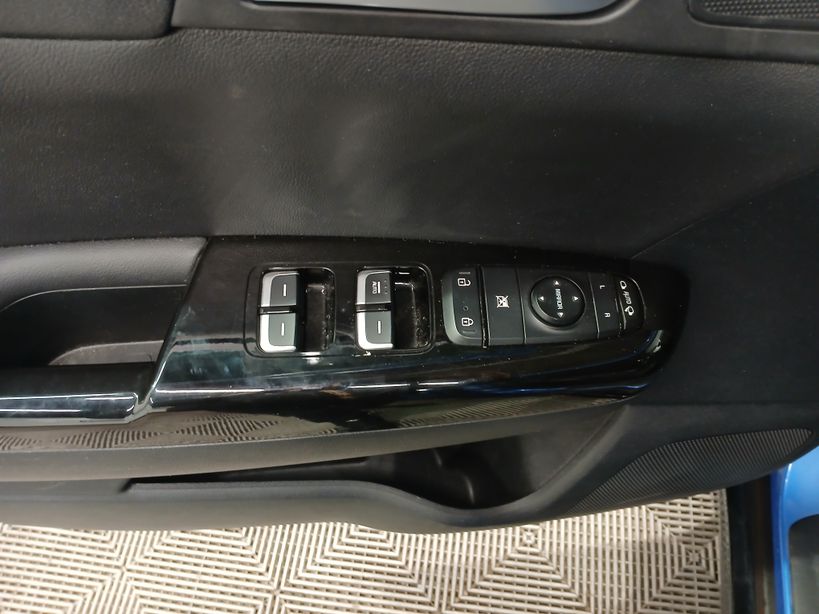 KIA SPORTAGE 2021 - Photo n°11