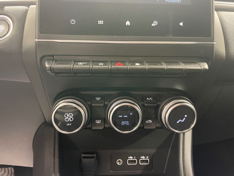 RENAULT CAPTUR 2022 - Photo n°23