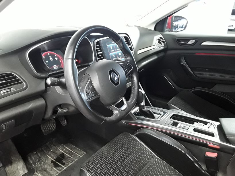 RENAULT MEGANE IV BERLINE 2017 - Photo n°31
