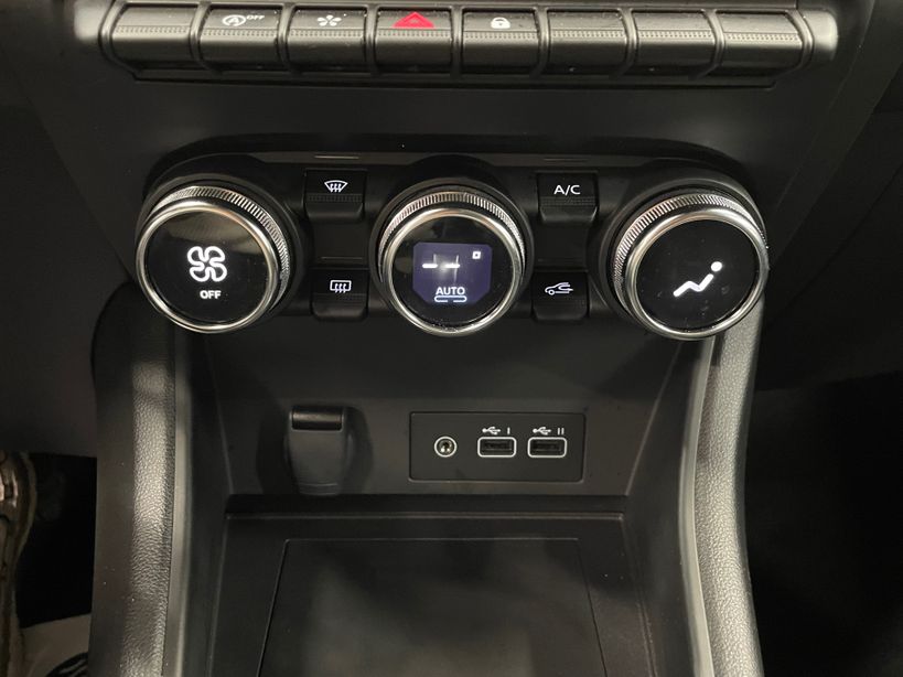 RENAULT CAPTUR 2023 - Photo n°24