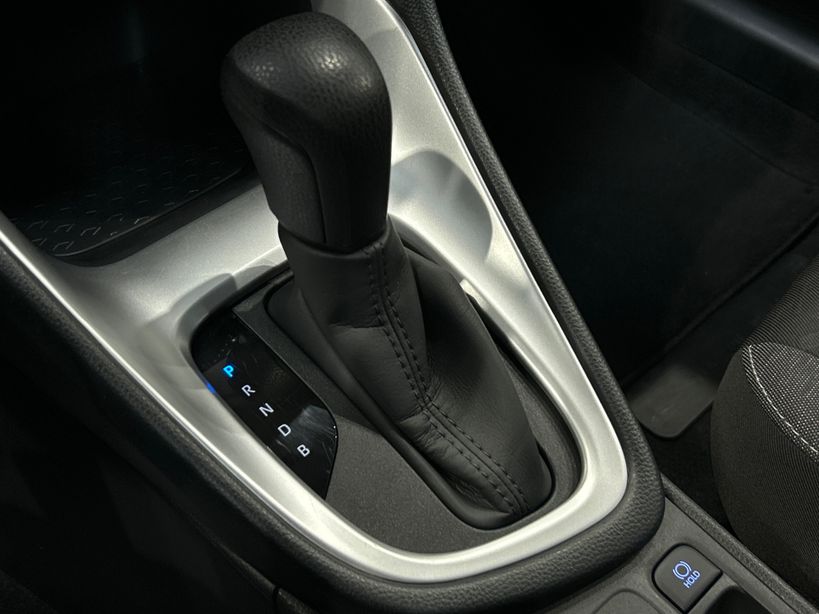 TOYOTA YARIS HYBRIDE MY22 2023 - Photo n°17