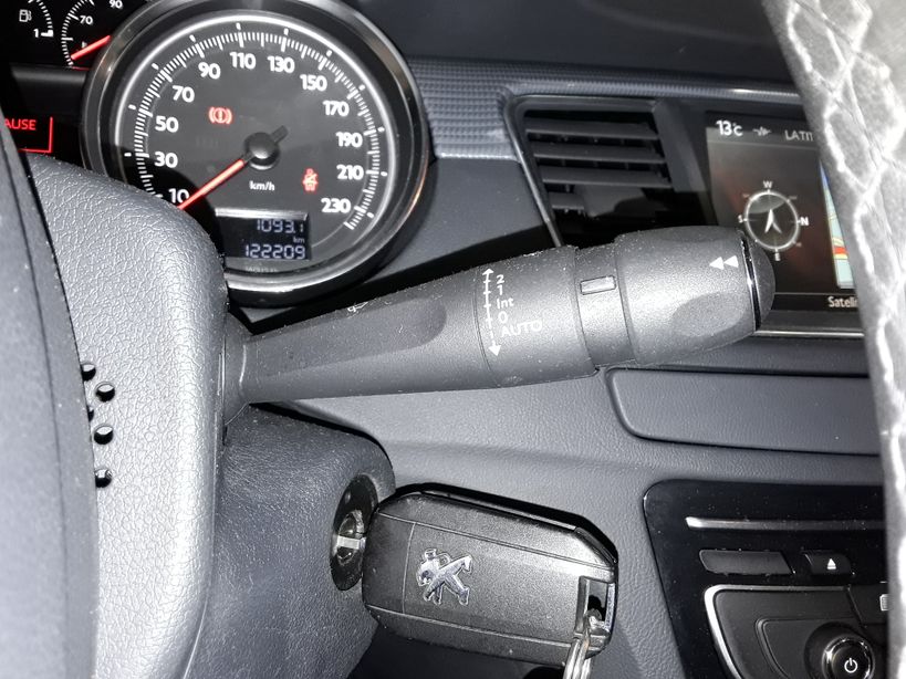 PEUGEOT 508 2013 - Photo n°17