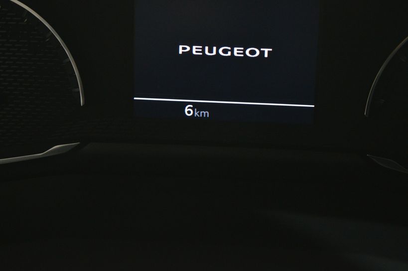 PEUGEOT 208 2022 - Photo n°35