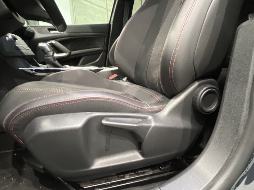 PEUGEOT 308 2018 - Photo n°36