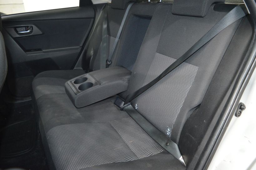 TOYOTA AURIS BUSINESS 2014 - Photo n°9