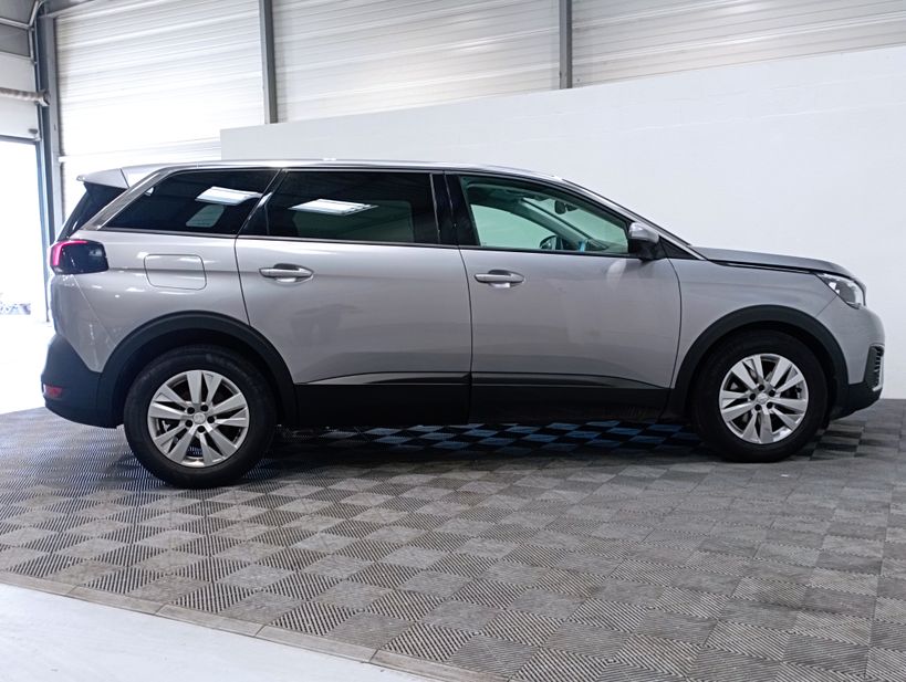 PEUGEOT 5008 BUSINESS 2020 - Photo n°9