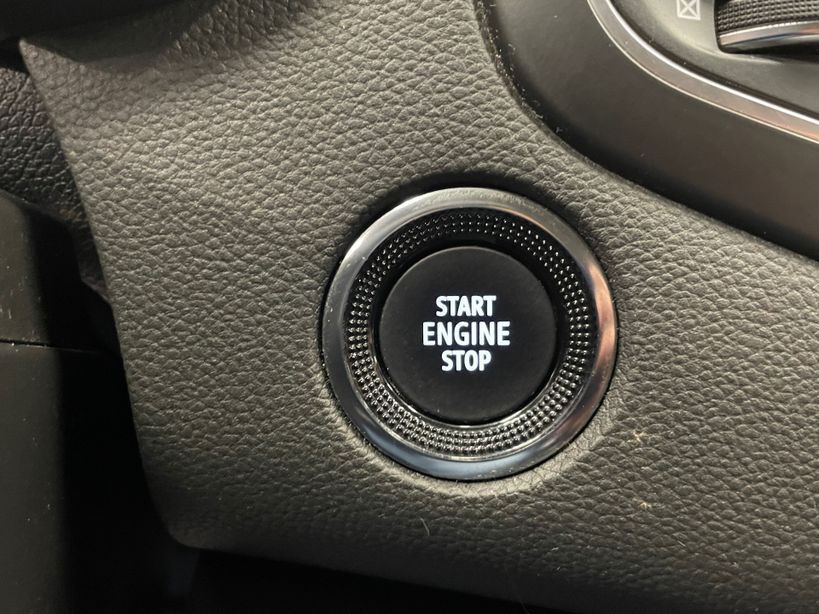 RENAULT MEGANE IV ESTATE 2022 - Photo n°22