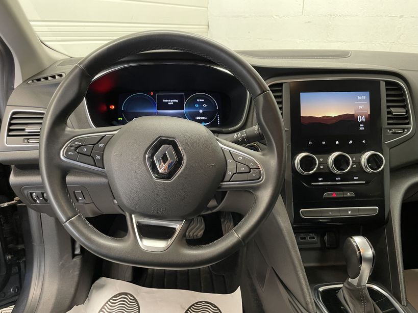 RENAULT MEGANE IV ESTATE 2021 - Photo n°14