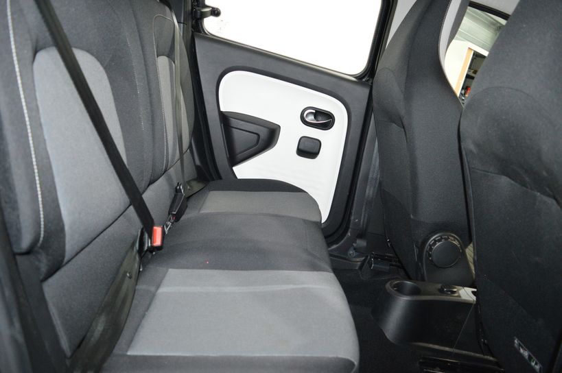 RENAULT TWINGO III 2015 - Photo n°30
