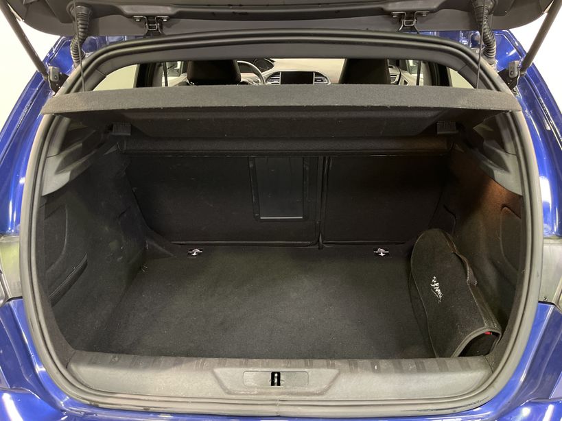 PEUGEOT 308 2019 - Photo n°46