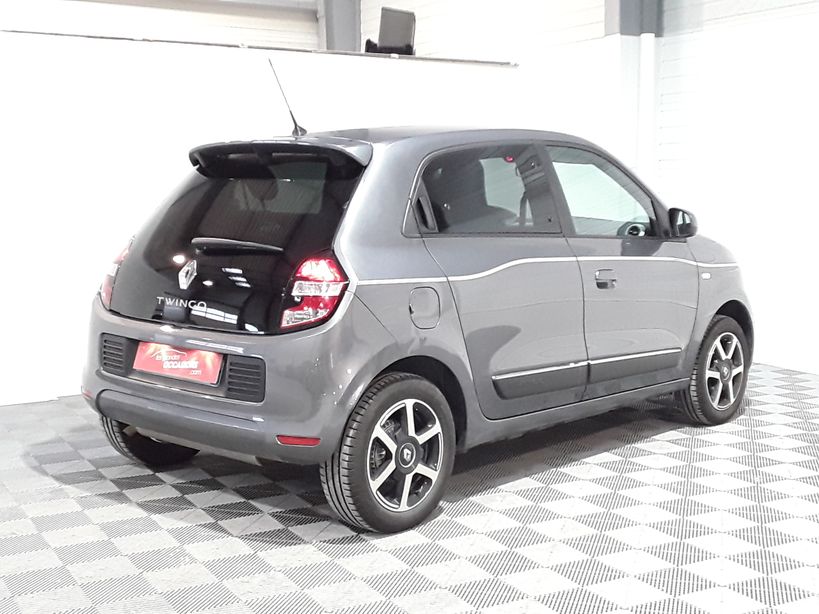 RENAULT TWINGO III 2017 - Photo n°14