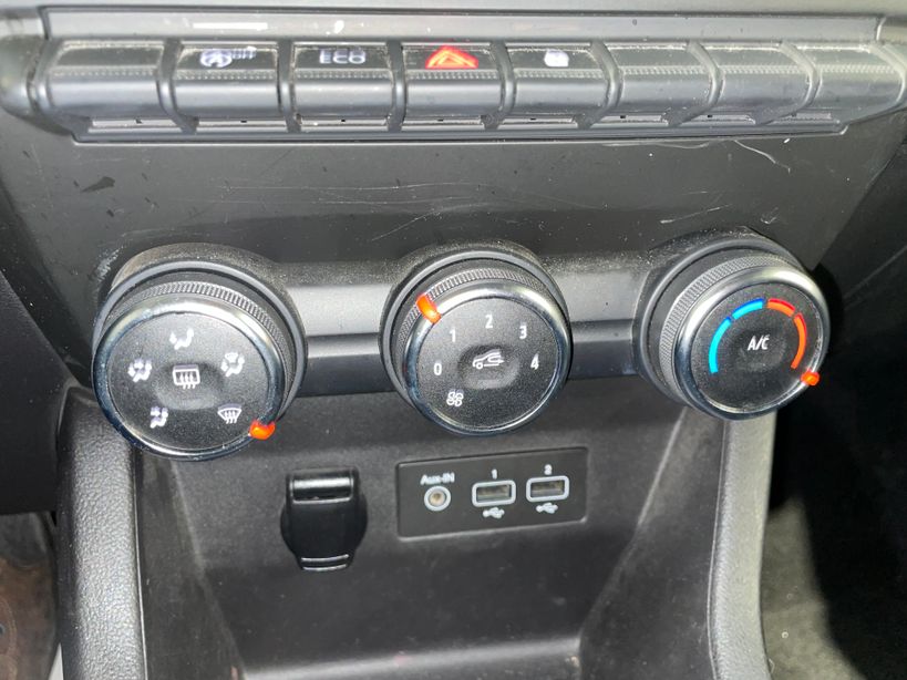 RENAULT CLIO V 2021 - Photo n°25