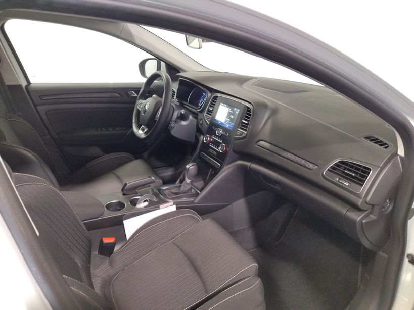 RENAULT MEGANE IV BERLINE BUSINESS 2020 - Photo n°8