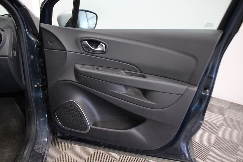 RENAULT CAPTUR 2019 - Photo n°33