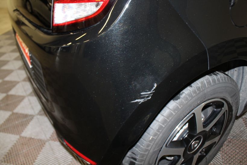 RENAULT TWINGO III 2019 - Photo n°4