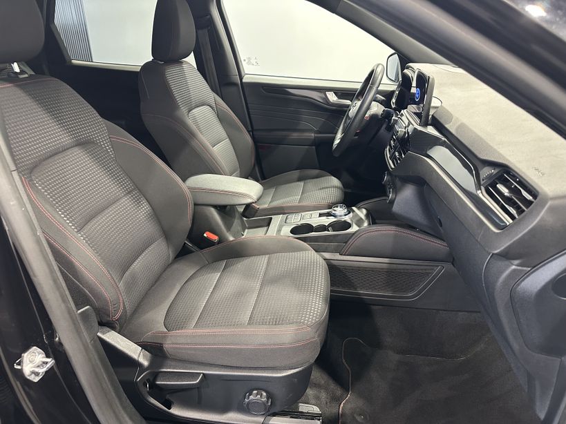 FORD KUGA 2021 - Photo n°9