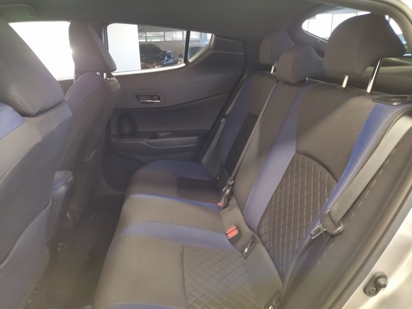 TOYOTA C HR HYBRIDE MY20 2020 - Photo n°18