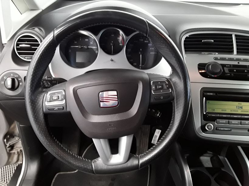 SEAT ALTEA XL 2011 - Photo n°25