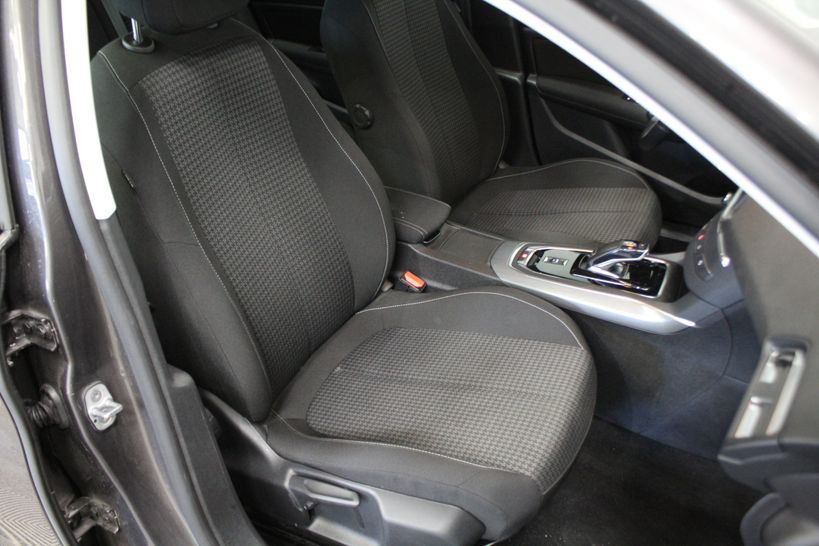 PEUGEOT 308 BUSINESS 2020 - Photo n°8
