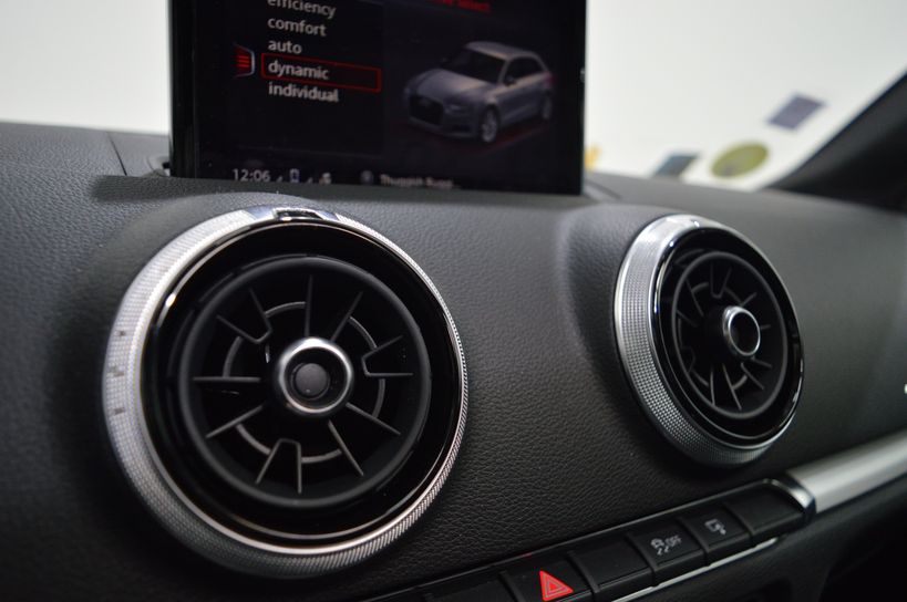 AUDI A3 SPORTBACK 2017 - Photo n°21