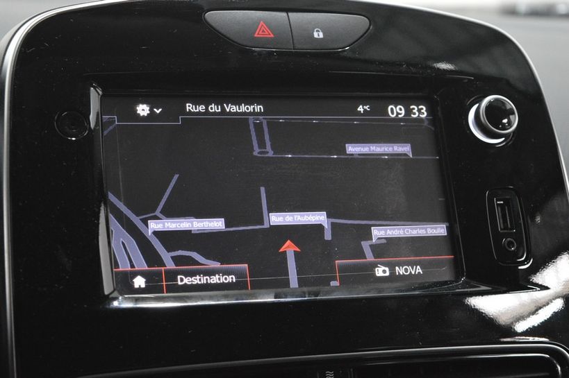 RENAULT CLIO IV BUSINESS 2017 - Photo n°13