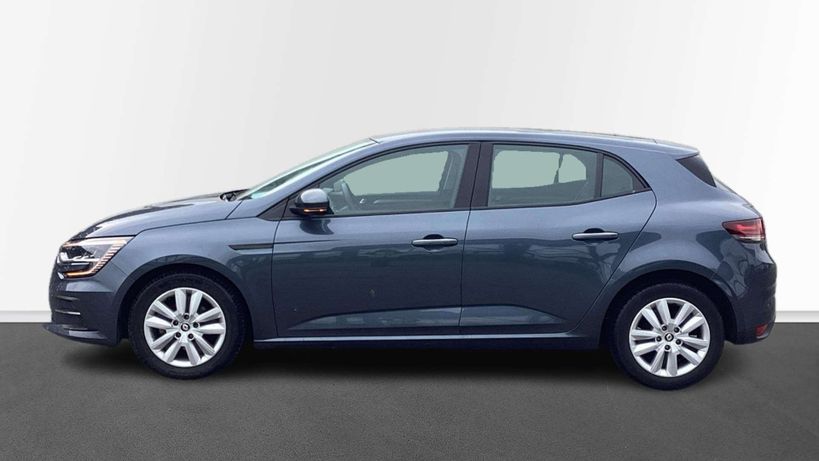 RENAULT MEGANE IV BERLINE 2023 - Photo n°8