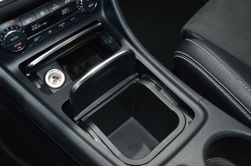 MERCEDES CLASSE CLA SHOOTING BRAKE 2017 - Photo n°18