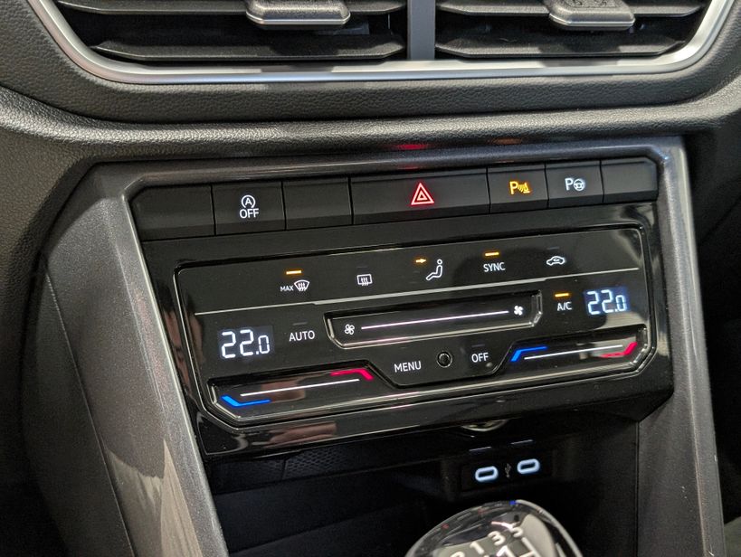 VOLKSWAGEN T ROC 2023 - Photo n°16