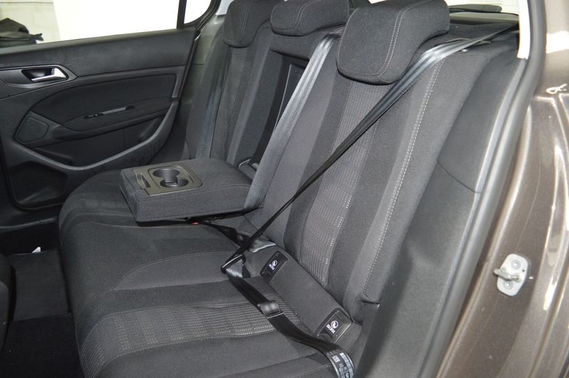 PEUGEOT 308 2014 - Photo n°9
